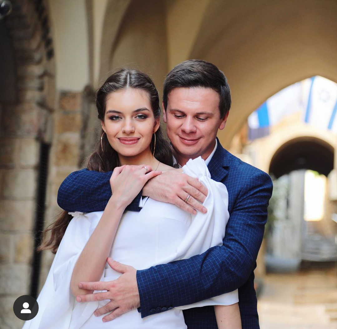 Дмитрий Комаров женат на самой красивой девушке Украины