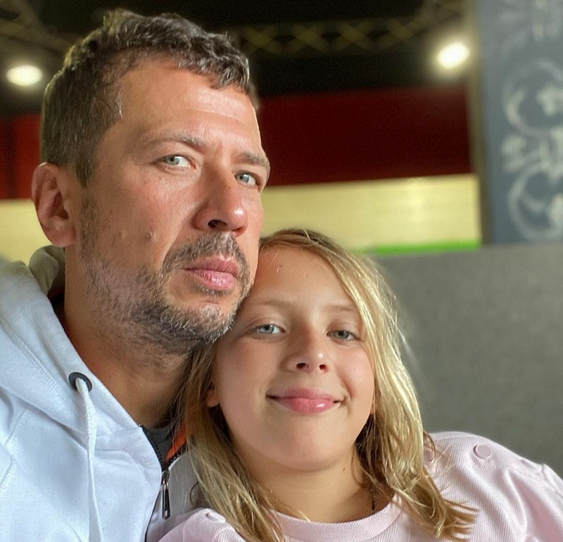 Андрей Мерзликин пропустил день рождения дочери