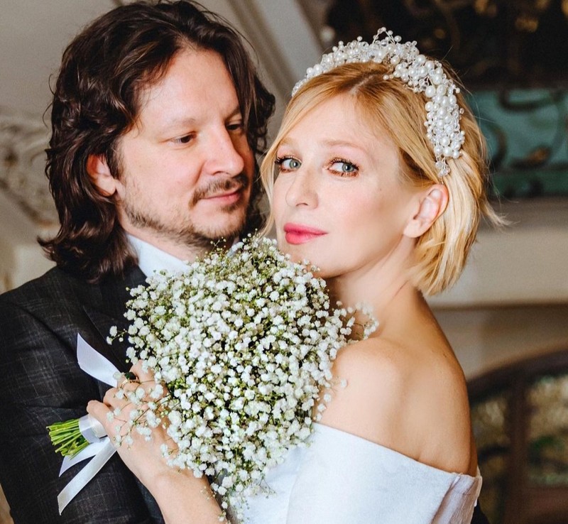 Прекрасная невеста: Ирина Гринёва снова вышла замуж