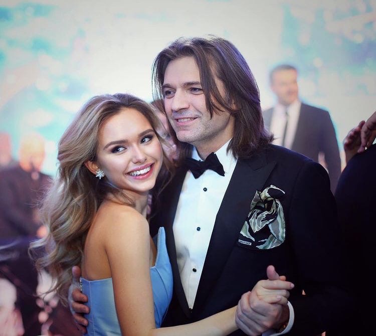 Дмитрий Маликов с дочкой выглядят как брат с сестрой