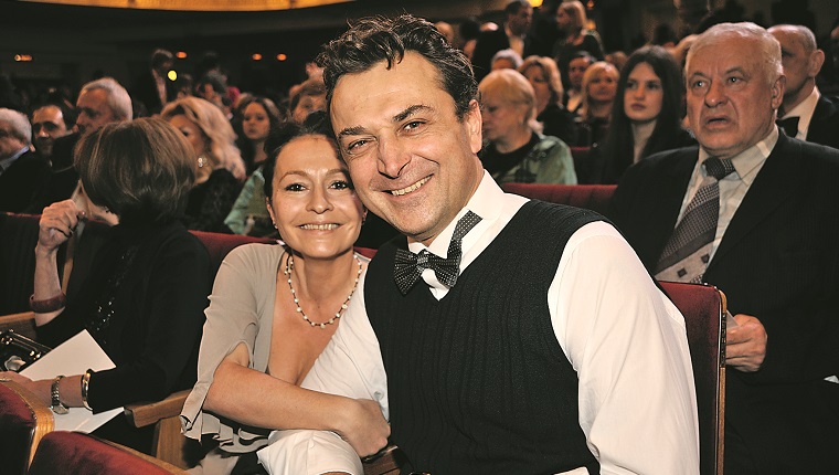 Александр лазарев мл фото с женой