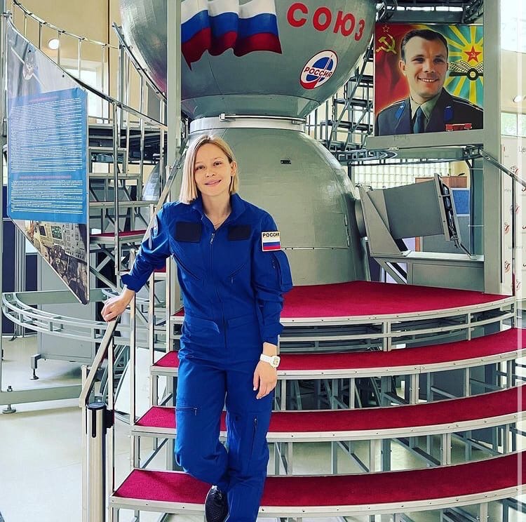 Юлия Пересильд готовится к съемкам в космосе