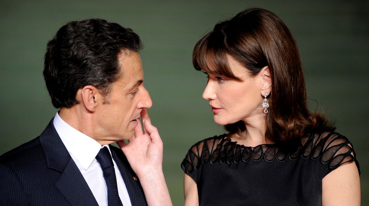 Как живет Карла Бруни, пока Саркози в тюрьме?