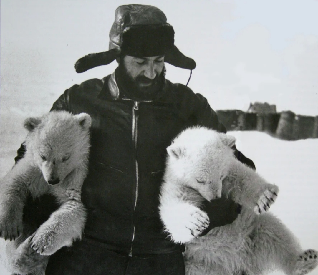 Как выглядит легендарный полярник-исследователь Артур Чилингаров?