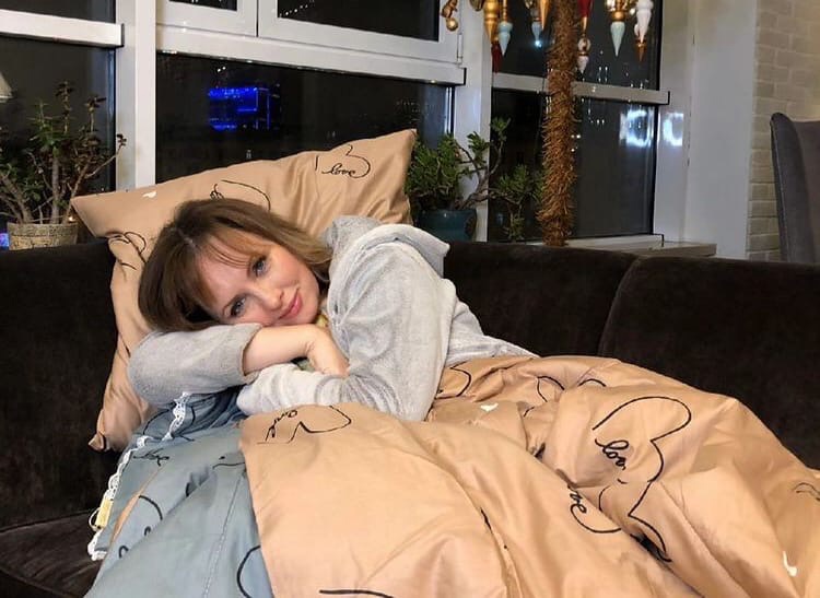 Елена Ксенофонтова пожаловалась на проблемы со здоровьем