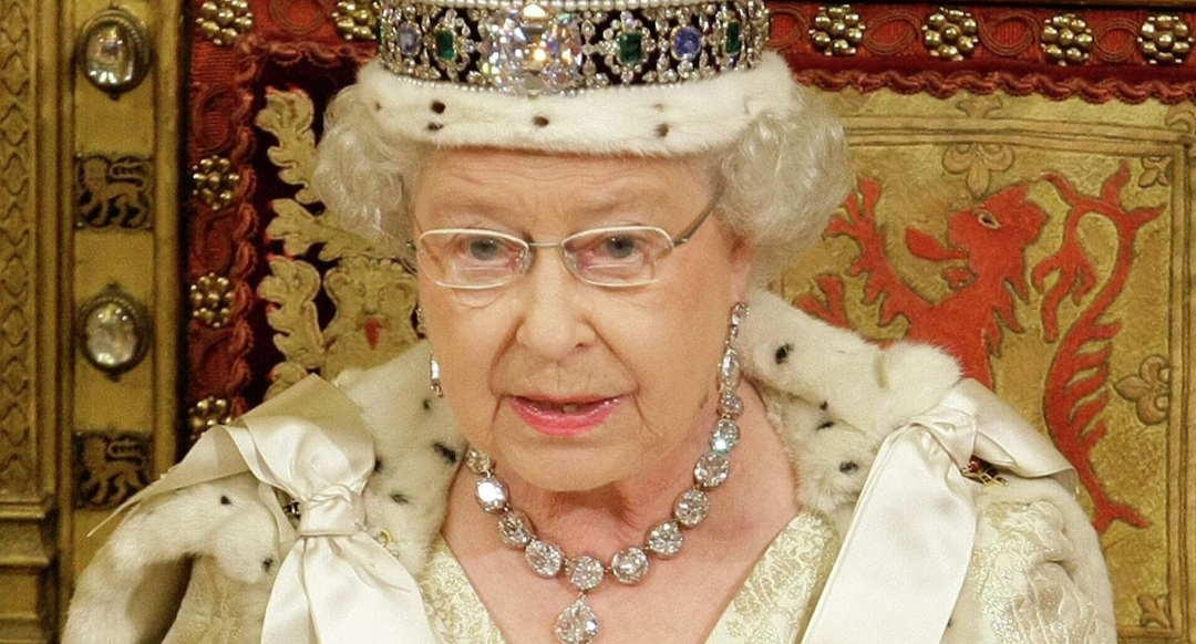 Слезы внуков и улыбка Моны Лизы: как хоронили королеву Британии