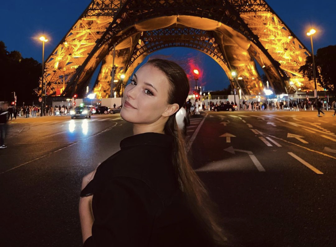 Incredible beauty: Anna Shcherbakova in Paris