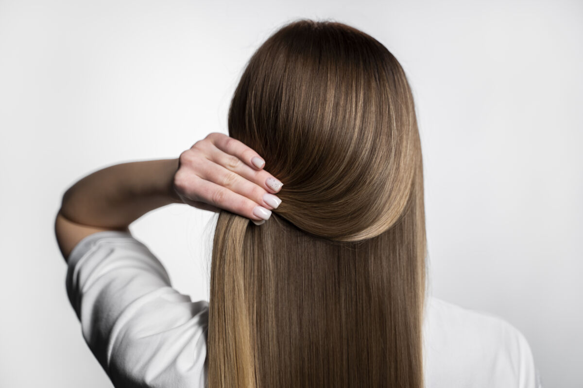 Стилист разобрал эффективность средств для волос «несколько в одном»