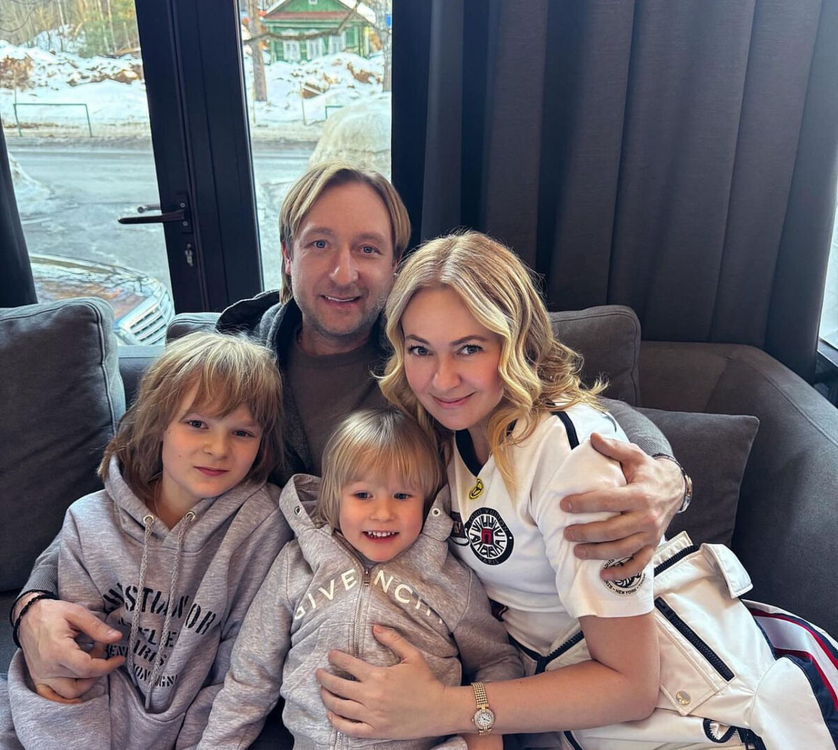 Рудковская и Плющенко готовятся стать родителями в очередной раз